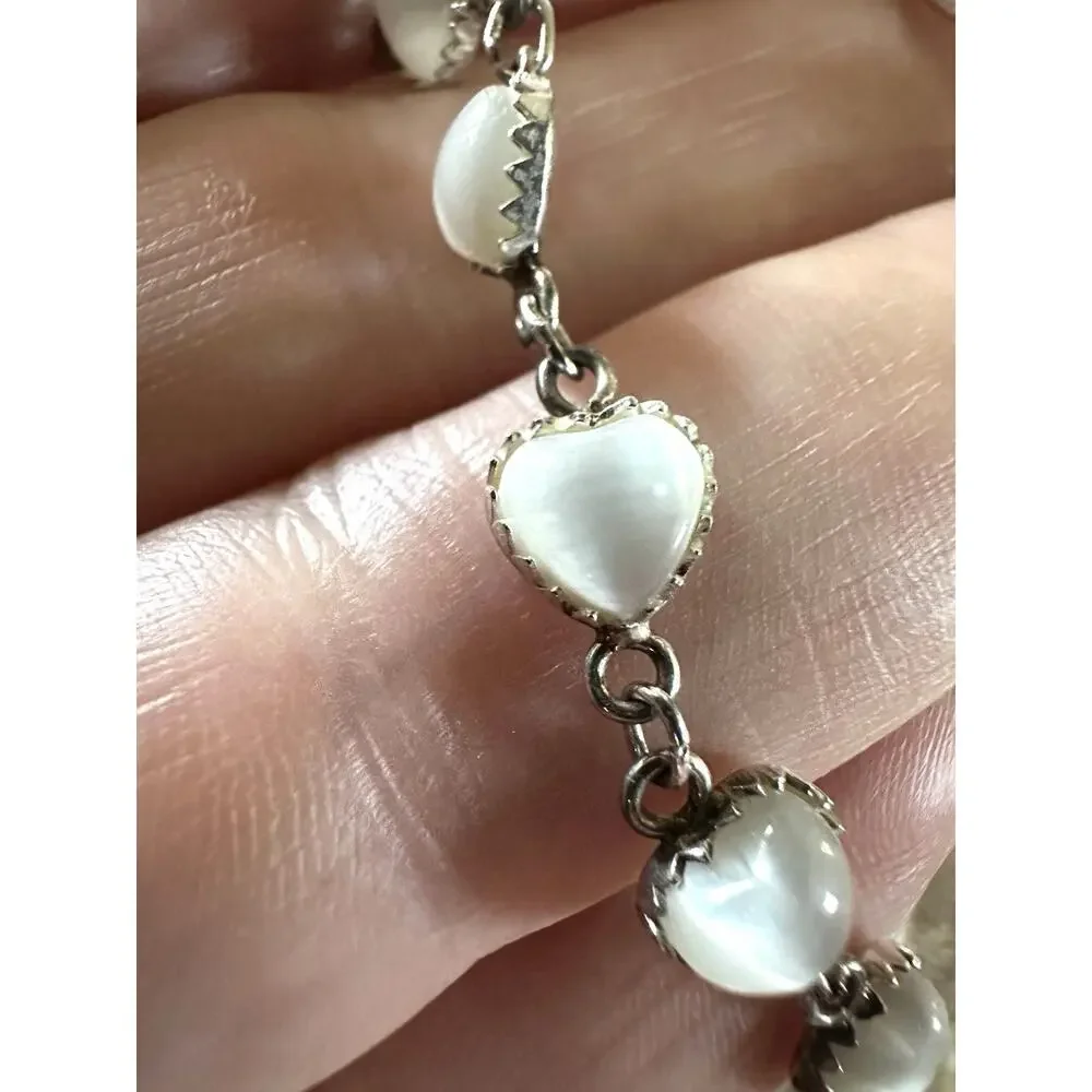 Vintage Sterling and White Heart Shaped Cat’s Eye Stones Bracelet 7”